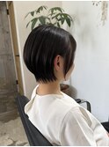 マッシュショートおしゃれ女子ウルフヘア外ハネボブレイヤーボブ