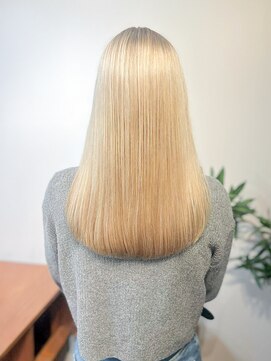 バロックトーキョー(BAROQUE TOKYO) 外国人風ハイライト/ブロンドカラー【表参道原宿美容室】