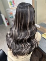 ラピス 横浜(Lapis)&nbsp;ホワイトハイライトブリーチカラーシールエクステ