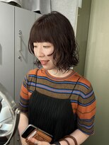 リラス 博多(rilas)&nbsp;顔まわりレイヤーパーマ　ブラウンカラー　ゆるふわパーマ