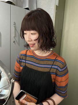 リラス 博多(rilas) 顔まわりレイヤーパーマ　ブラウンカラー　ゆるふわパーマ