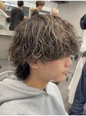 渋谷波巻きスパイラルパーマサーフカールメンズボブウルフカット