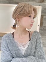 シェノン バイ アランスミシー 表参道(CHAINON by Alan smithee)&nbsp;くびれ巻き　小顔カット　顔周りカット　ホワイトベージュ