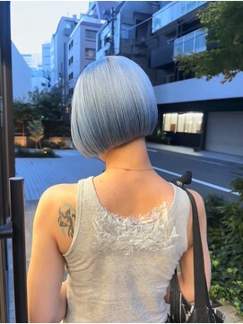 ヌエン 渋谷(NU/EN) 渋谷ハイトーンホワイトブルー