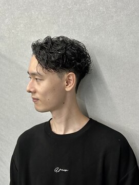 コードバイケンジ 戸塚(CODE by KENJE) ルーズツイストスパイラルパーマ