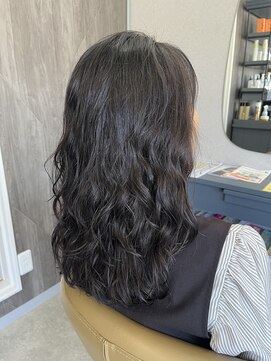 センザライト(Send The Light) ミディアムパーマスタイル