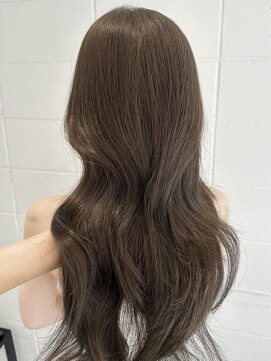 ココ 原宿(KOKO) M黒髪小顔ヘアオリーブグレー艶髪クラゲヘアーココアベージュ