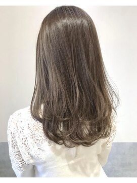【raffine成増】ミディアムレイヤー/白髪ぼかし/30代40代