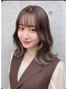 エレマルヤマ(ele maruyama) インナーカラーで垢抜け＊波ウェーブと相性〇