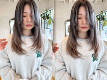 ラウレア(LAULEA)の雰囲気(今っぽいレイヤーとデザインカラー)