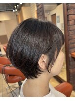 ヘアメイク フレンシア(hair make flencia) 上品な丸みシルエットの黒髪マッシュショート【209スタイル】