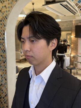 トリコ 梅田茶屋町店(trico) フェザー風かきあげセンターパート