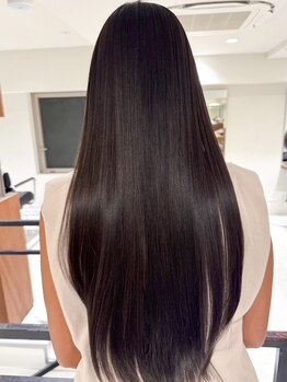 ジルブラン 土浦(JIL BLAN)の写真/《縮毛矯正で理想を叶える》あなたの髪の状態に合わせたご提案で、お悩みを解消◎毛先までまとまる美髪へ*