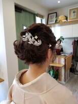 タカ美容室&nbsp;着付けのヘアセット