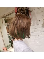 ロッキンヘアー(Rockin' hair) ３Dボブ