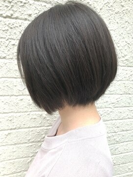 モリオ フロム ロンドン 成増店 【morio成増/玉井】ストレート 黒髪ショート