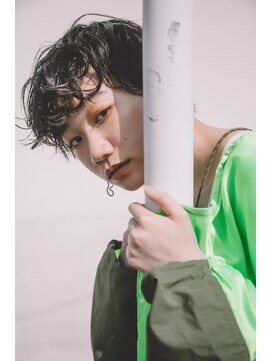 シツ(situ) 質感ショートパーマ