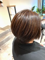 オルエ(ooLL.e)&nbsp;白髪ぼかしハイライトスタイル