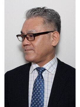 ワンワンオー バーバーショップ コンチネンタル(@110 BARBER SHOP continental) 40代~60代にオススメ