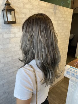 ヘアグレース レフア(hair grace Lehua) シャドールーツ