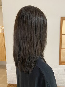 ロイ(ROY) ROY◆【白髪ぼかしハイライト】アッシュグレー寒色カラー