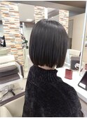 スクールカット(切りっぱなしボブ)