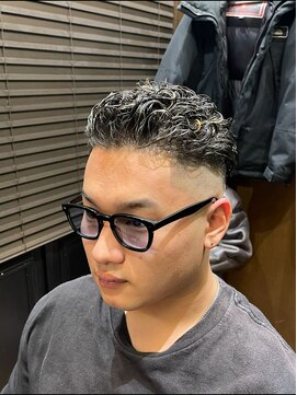 ヒロギンザバーバーショップ 丸の内店(HIRO GINZA BARBER SHOP) 極道パーマ