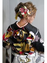 ドッツ(Dots.)&nbsp;『Dots.』成人式・ヘアセット・着付け・メイク