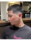 黒髪ボウズフェードクロップスキンフェード