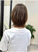 「evri」ミディアム　外ハネ　レイヤー　レイヤーカット