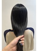 黒よりおしゃれブルーブラックカラー