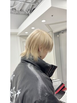 men's blonde color 中性ウルフ 抜きっぱなしブリーチ