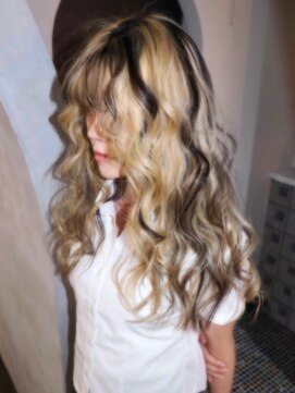 オルン(ORGN.) ミックスカラー　ポイントカラー　デザインカラー　ハイトーン