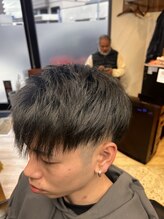 タカミゾ(TAKAMIZO)&nbsp;フェイド調ツーブロックスタイル