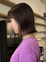 カウチソフ(kauti sofu)&nbsp;切りっぱなしボブ/ミルクティーブロンド/ダークブルー