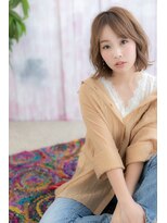 ミック 日暮里店(miq)&nbsp;ヌーディーベージュでやわらかフェミニンくせ毛風ボブウルフb1