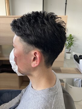 ウミトオト(umi to oto) ツーブロックショート