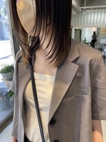 ルチア パリ(Luccica PARIS) 切りっぱなし×顔まわりレイヤー