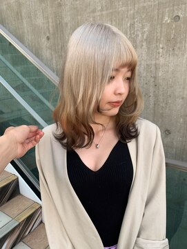 ナンバーウルス 名駅店(N° ulus) 【number ulus】セミロング_2ことりベージュ/フェミニンロング