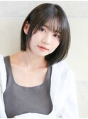 くびレイヤーエモージュシアーカラーワンカールセミディ