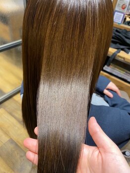 サンカリ イオンモール新居浜店(SANKARI)の写真/【18時受付OK/髪質改善】新居浜市｜髪を愛するヘアサロン◇髪の芯から潤ううる艶ヘア☆より美しい質感へ◎