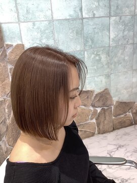 ハーツヘアーズ 五日市店(HEARTS hair's) ぱっつんボブ　ミルクティーカラー