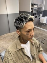 メゾンフォーメン 心斎橋店(Maison for men)&nbsp;ショートアップバングフェードカット