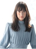 ゆったりカールでやわらかいくびれの丸みセミロングレイヤー
