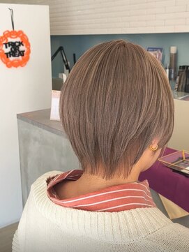 ドープリット(Dope LIT) ホワイトベージュ/ショートウルフ/似合わせヘア