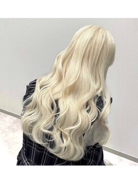 ミル 心斎橋(MIL) ブロンドカラー