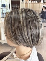 ブルーム 八千代緑が丘(bloom)&nbsp;立体感と透明感を叶える白髪ぼかしハイライトカラー