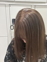 ケンジ 平塚 アネッタ(KENJE annetta) 白髪ぼかし