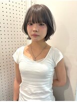 シイ(SIE) シルバーグレージュ
