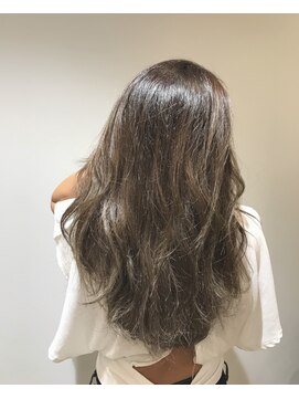 ラ タント(L'attente) 外国人風透明感カラー